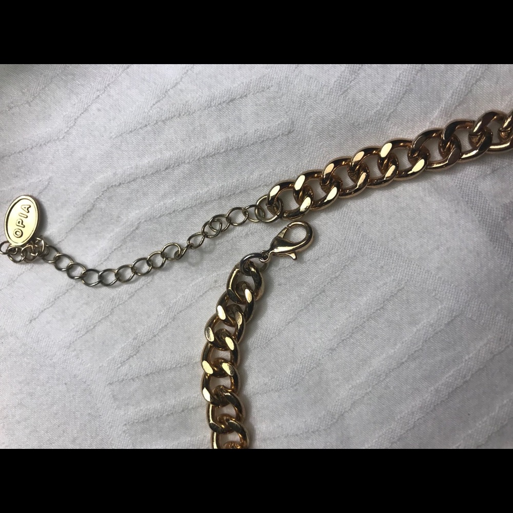 Jcrew inspired mauve/pink & gold plated necklace. - Picture 5 of 7
